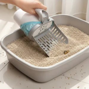 Cat Litter Scoop with Integrated Trash Bag Dispenser, Deep Scoop Screen for Efficient Cleaning - Pet Litter Box Maintenance Tool
